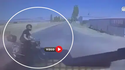 Motosiklet Sürücüsünün Öldüğü Kaza Anı Kamerada!