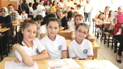Haydi Kızlar Okula