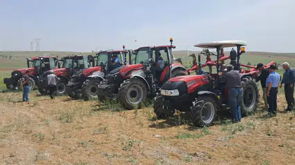 TürkTraktör, 14 konumda "Geleneksel Tarla Günleri" etkinliği düzenledi