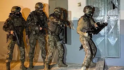 Çorum’un da Olduğu Operasyonlarda Bin 933 Şüpheli Yakalandı