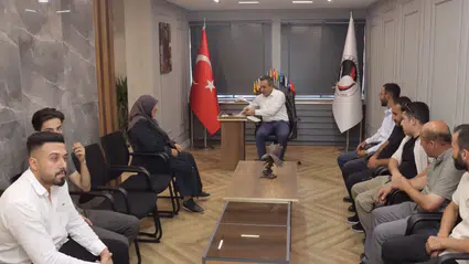 Dere, Ziyaretçilerine Teşekkür Etti