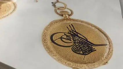 Sultan 2. Abdülhamid Han’ın namaz vakitlerini gösteren saati 4 bin dolara satışta
