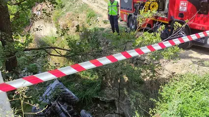 Giresun'da traktörün dere yatağına devrildiği kazada 1 kişi öldü, 1 kişi yaralandı