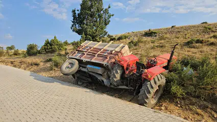 Devrilen Traktörün Sürücüsü Öldü