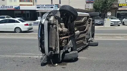 Samsun'da devrilen süt toplama aracındaki 2 kişi yaralandı