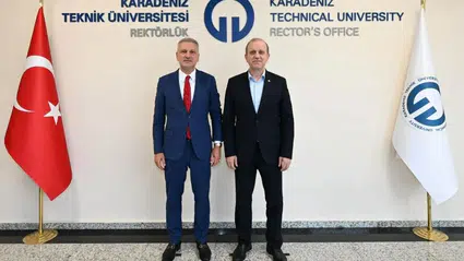 Cumhurbaşkanı Başdanışmanı Saral, KTÜ Rektörü Prof. Dr. Çuvalcı'yı ziyaret etti