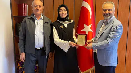 Kazandığı Ödülü Filistin’e Bağışladı