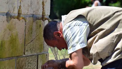 Sıcağın Olumsuz Etkilerinden En Az Etkilenmenin Yolları