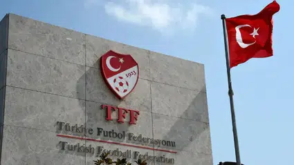 Profesyonel Futbolcuların Statüsü ve Transferleri Talimatında Değişiklik