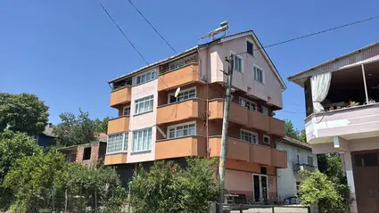 Zonguldak'ta eşi tarafından bıçaklanan kadın öldü