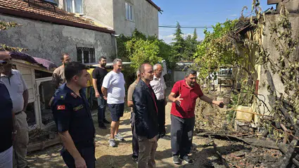 Kaymakam Yangın Bölgesini İnceledi