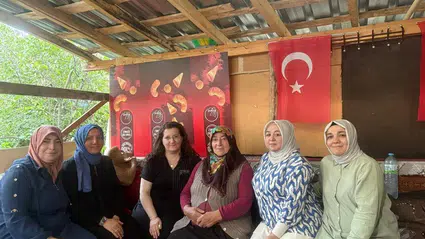 Ulu Çınarları ve Yeni Anneleri Yalnız Bırakmıyor
