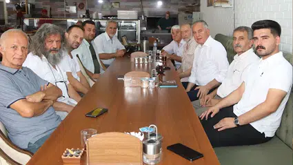 Taşova Belediye Başkanı Özalp gazetecilerle buluştu