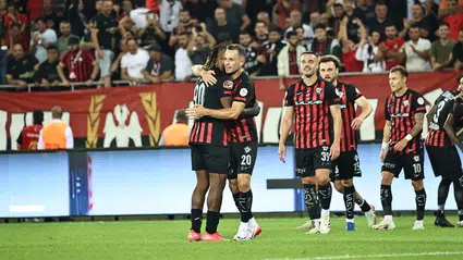 Maçın Oyuncusu Oğuz Gürbulak Oldu