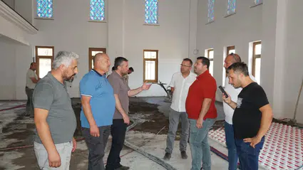 Koyunbaba Türbesi Yanındaki Cami İnşaatı İncelendi