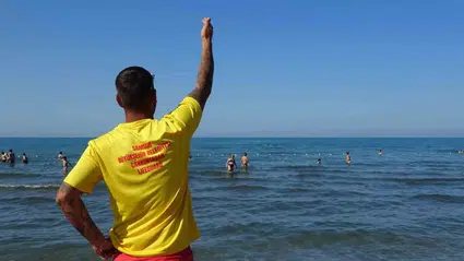 Samsun'da çayda boğulma tehlikesi geçiren kardeşini kurtarmak isteyen genç yaşamını yitirdi