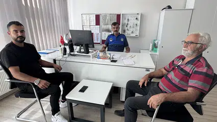 Yolda Bulduğu Altınları Sahibine Ulaştırdı