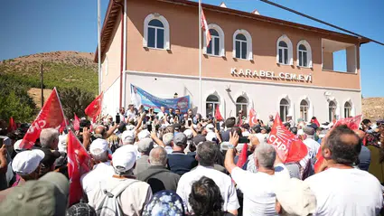 Tahtasız’dan Tutuklu Belediye Başkanının Köyüne Ziyaret