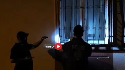 Tüfekle Ateş Açılan Dairede Hasar Oluştu