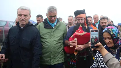 Sağlık Bakanı Memişoğlu, "Ekşioğlu Vakfı 25. Ovit Yayla Şenlikleri"nde konuştu