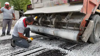 Örnekevler Mahallesi'nde Asfalt Çalışmaları Başladı