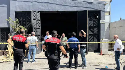 Atık Yağ Tankına Düşen Anne ile Oğlu Öldü