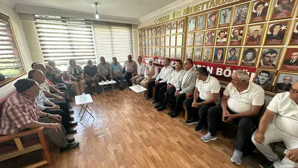 Tahtasız, Şehit Aileleri Derneğini Ziyaret Etti