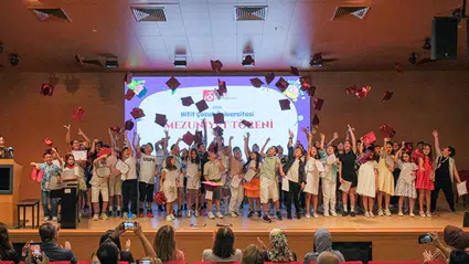 HİTÜ’de Bu Kez Çocuklar Kep Attı