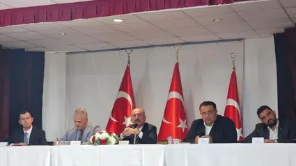 Vali Çalgan Bayat’ta Muhtarlarla Buluştu