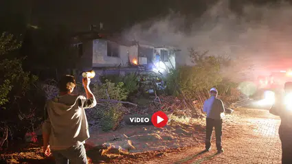 Mandıra Yangınında Ev ve Ahır Küle Döndü