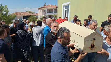 Kazada Ölen Aile Toprağa Verildi