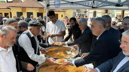Ahlatcı’dan Ahilik Haftasında Geleneksel Pilav İkramı