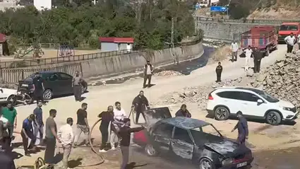 Gümüşhane'de park halindeki otomobil yandı