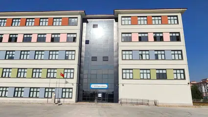 Devlet Bahçeli’nin İsmi Çorum’da Bir Okula Verildi