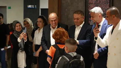 İlk Günde Öğrencileri Yalnız Bırakmadılar