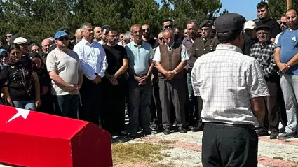Tahtasız, Genç Yaşta Vefat Eden Askeri Son Yolculuğuna Uğurladı