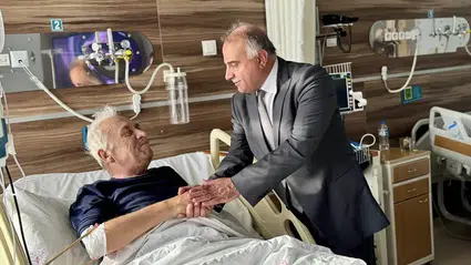 AK Partililer Hastaları Yalnız Bırakmıyor