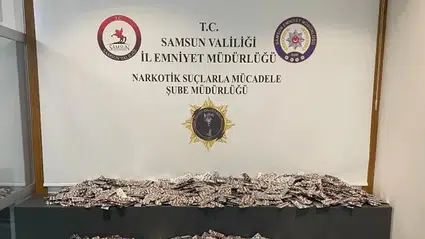 Samsun otogarında valizlerinde 56 bine yakın uyuşturucu hap bulunan zanlı gözaltına alındı
