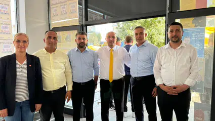 Tahtasız: Çalınmadık Kapı, Sıkılmadık El Bırakmayacağız