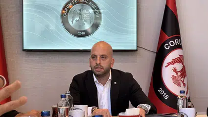 3 Futbolcuyla Sözleşme Uzatıldı