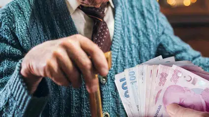 Uzman isim en düşük emekli maaşını kuruşu kuruşuna hesapladı