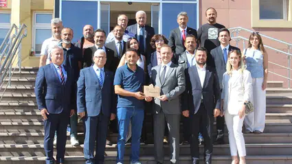 Erol Afacan ve Yeni Yönetim Mazbatasını Aldı