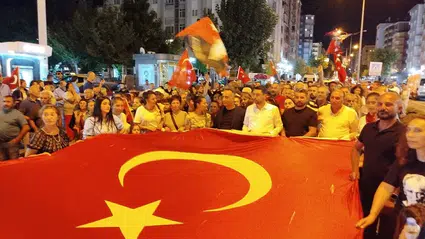CHP’den Fener Alayı