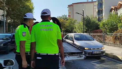 15 Motosiklet Trafikten Men Edildi
