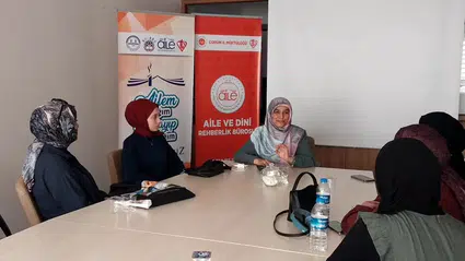Müftülükten Anne-Kız Okuma Etkinliği