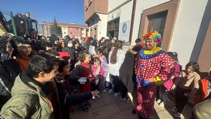 Buhara’da Festival Gibi Tatil