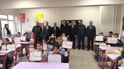 Dereli’den Miniklere Tatil Öncesi Moral Ziyareti