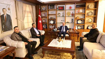 ‘Gençlerimiz Edebiyat ve Kültürle Buluşmalı’