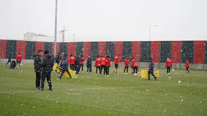Lapa Lapa Kar Altında Sarıyer Mesaisi