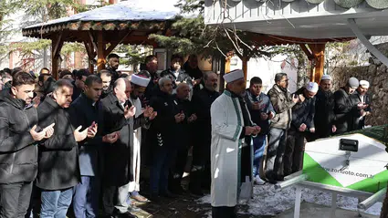 Recep Cıplak Kayınpederini Son Yolculuğuna Uğurladı